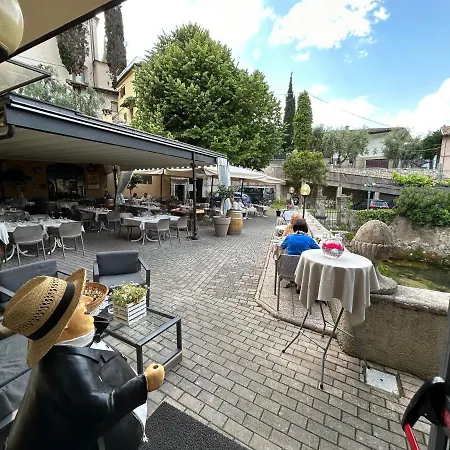 E Ristorante Cassone 호텔 말세진느